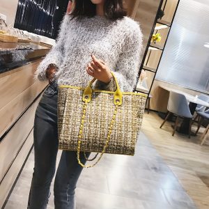 Personalized Women'S Tote Bag with Custom Embroidery - Stylish Black & White Plaid Shoulder Bag with Chain Strap, Polyester Material, Perfect for Everyday Use, Personalized Purse | Chain Strap Bag | Durable Shoulder Bag