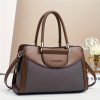 Women’s Large Capacity Crossbody Bag – Brown -like Handbag with Zipper Closure, Structured comptartment & Polyester Lining – Everyday & Formal Purse for Women, Crossbody Purse, Elegant Turn Lock, Oiled Edge Detailing