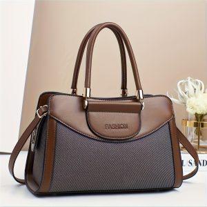 Women's Large Capacity Crossbody Bag - Brown -like Handbag with Zipper Closure, Structured comptartment & Polyester Lining - Everyday & Formal Purse for Women, Crossbody Purse, Elegant Turn Lock, Oiled Edge Detailing